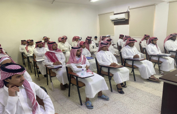 لقاء تعريفي بمبادرة الطالب المثالي