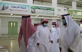 كلية العلوم والدراسات الإنسانية بالسليل تستقبل رئيس الجامعة خلال زيارته التفقدية للاطلاع على سير العملية التعليمية للفصل الدراسي الجديد 2021/9/2